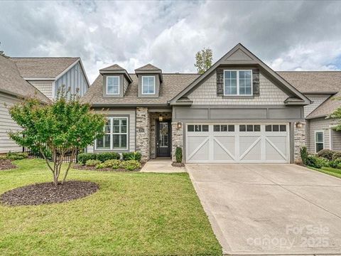 Photo of 2034 Laney Pond Road, Matthews, NC 28104 (MLS # 4277019)