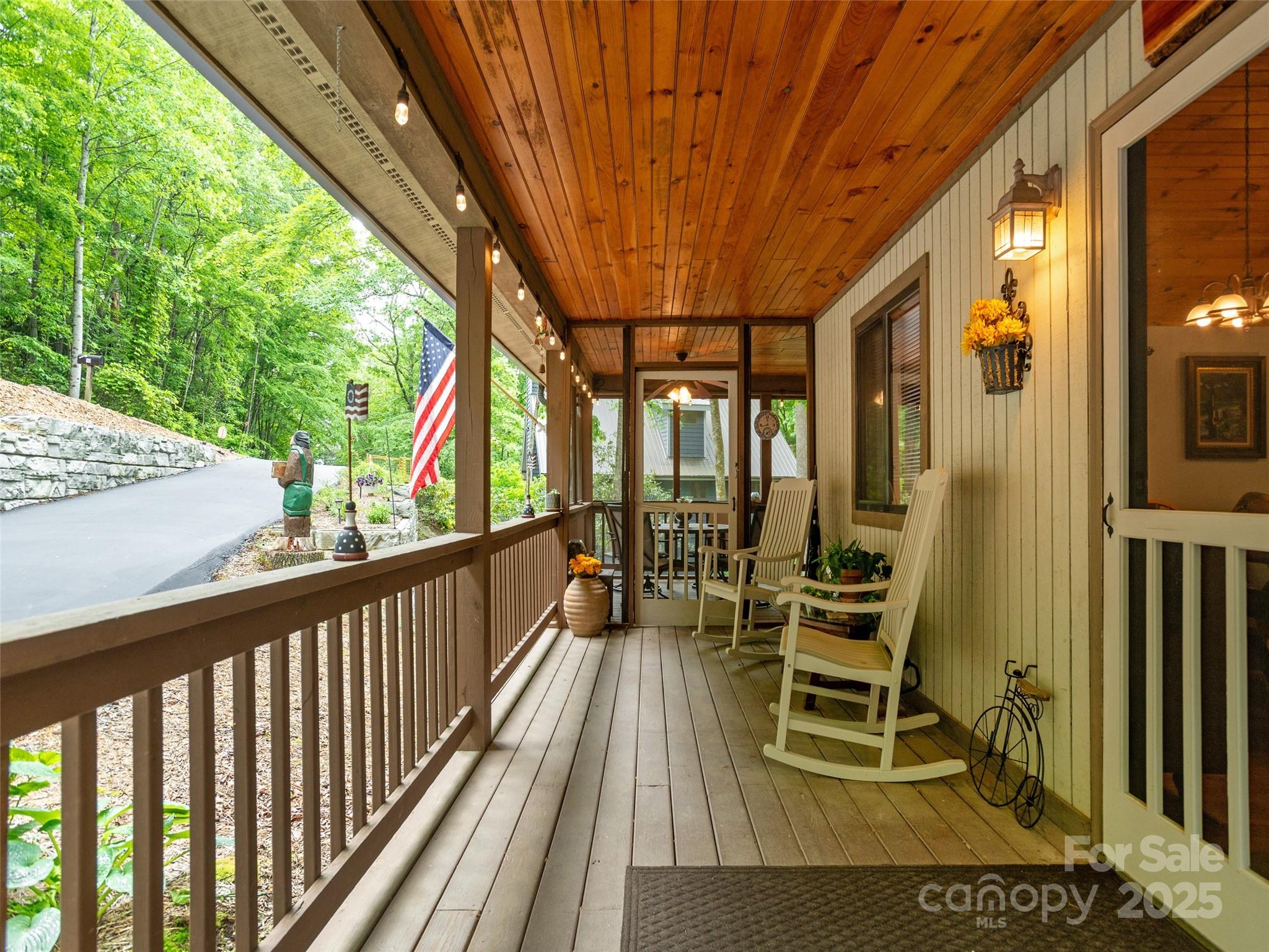 141 Creekside Drive