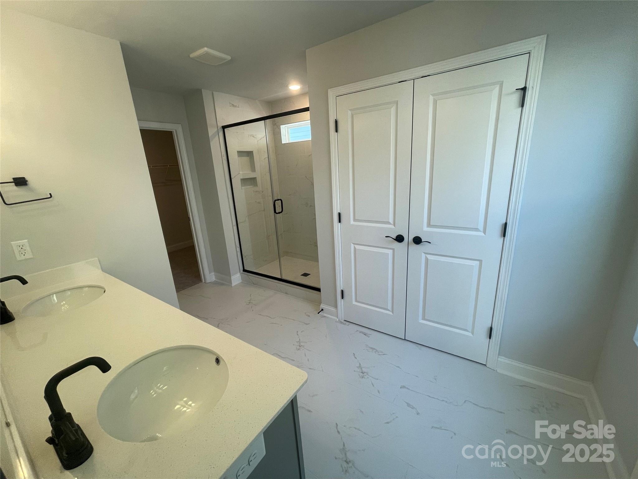 Arbor Village - Residential