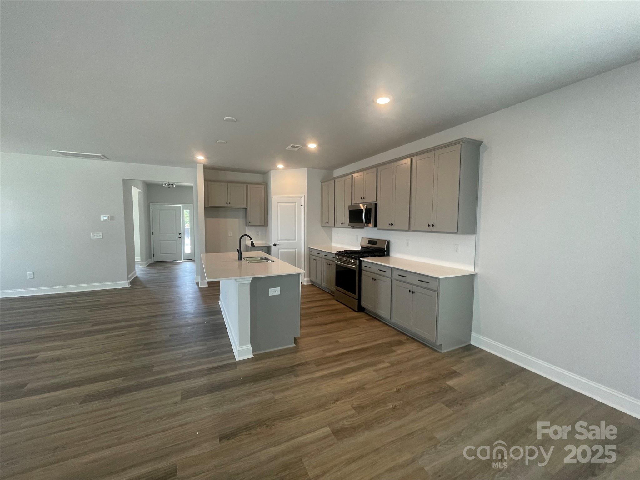 4041 Grommet Court