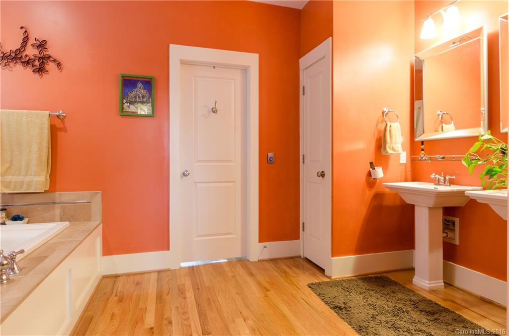 The Arts District - Residential