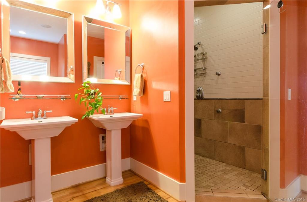 The Arts District - Residential