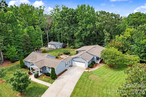 Photo of 3201 Fairforest Drive, Matthews, NC 28104 (MLS # 4420523)