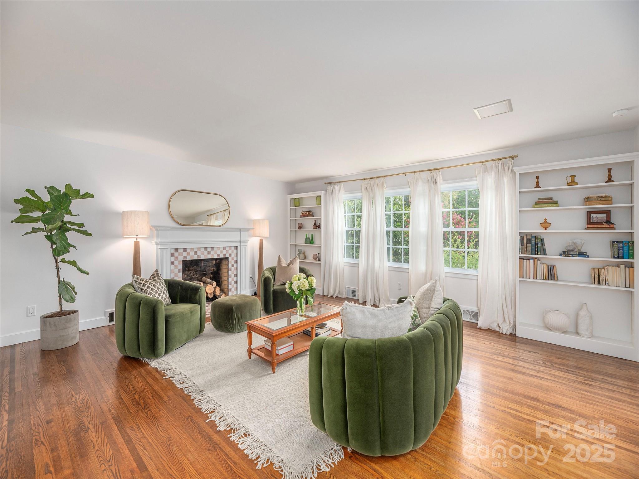 3 Forestdale Drive