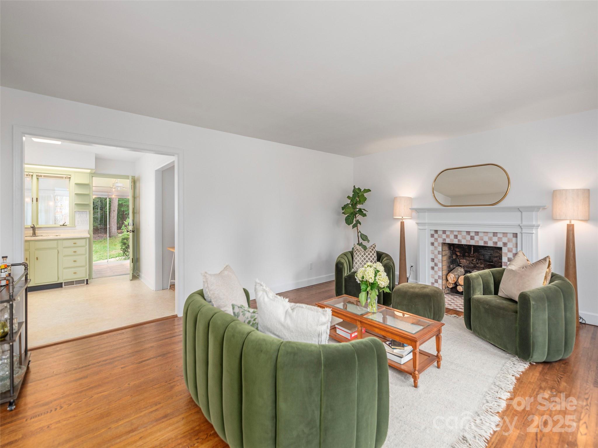 3 Forestdale Drive
