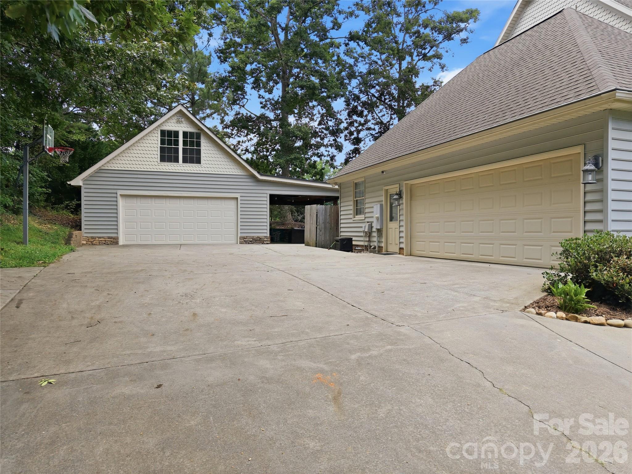 132 Chippewa Trail