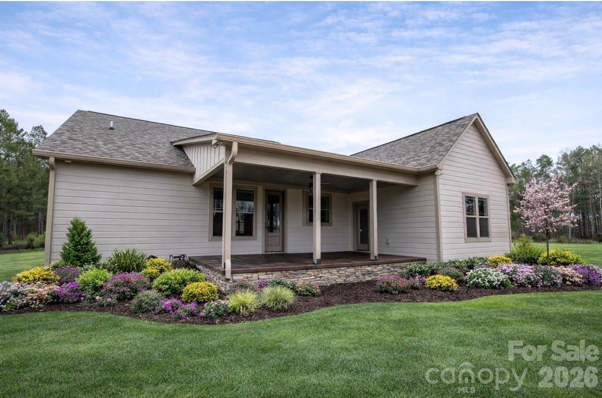 1070 Castle Mill Lane