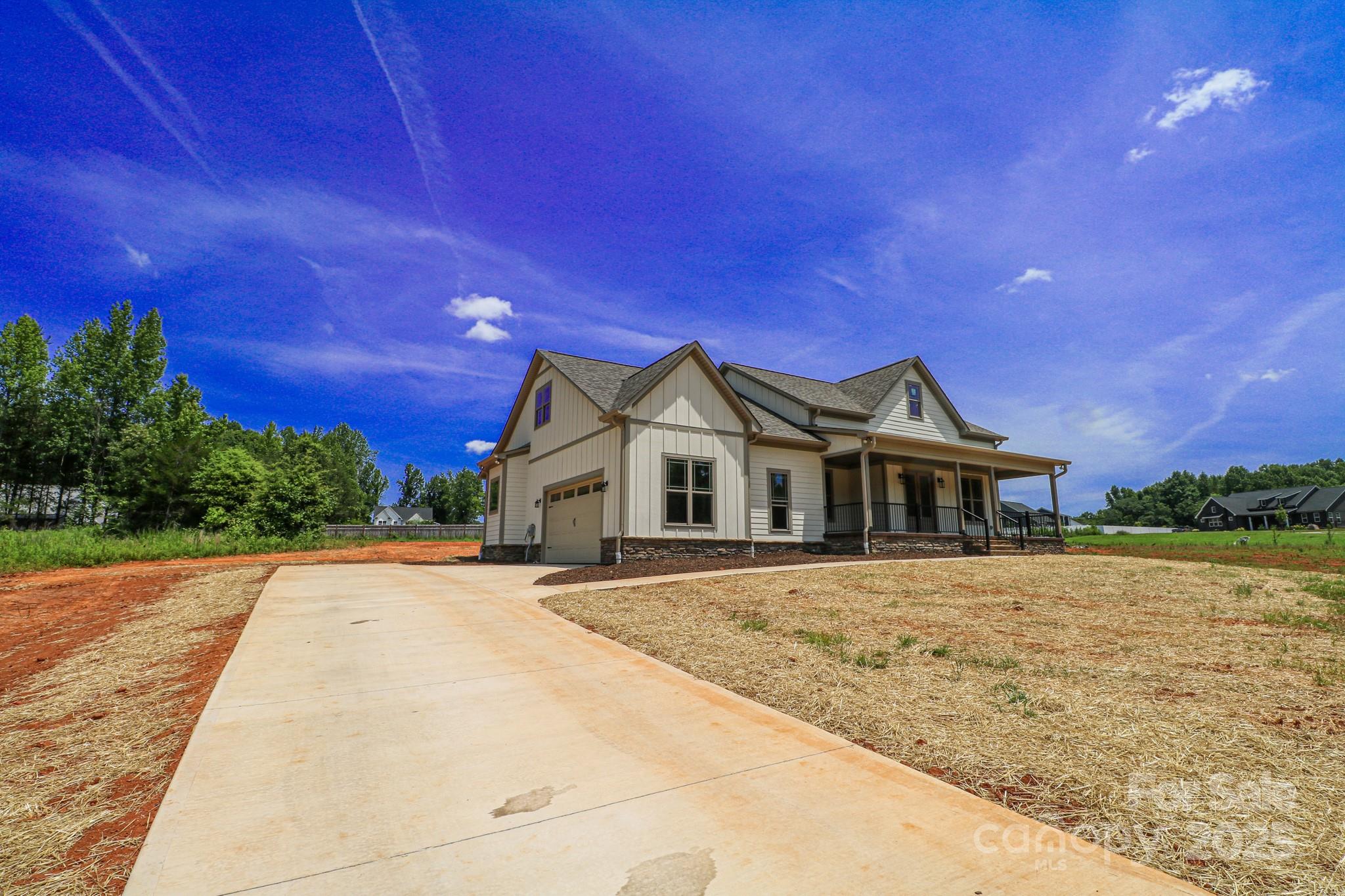 1070 Castle Mill Lane