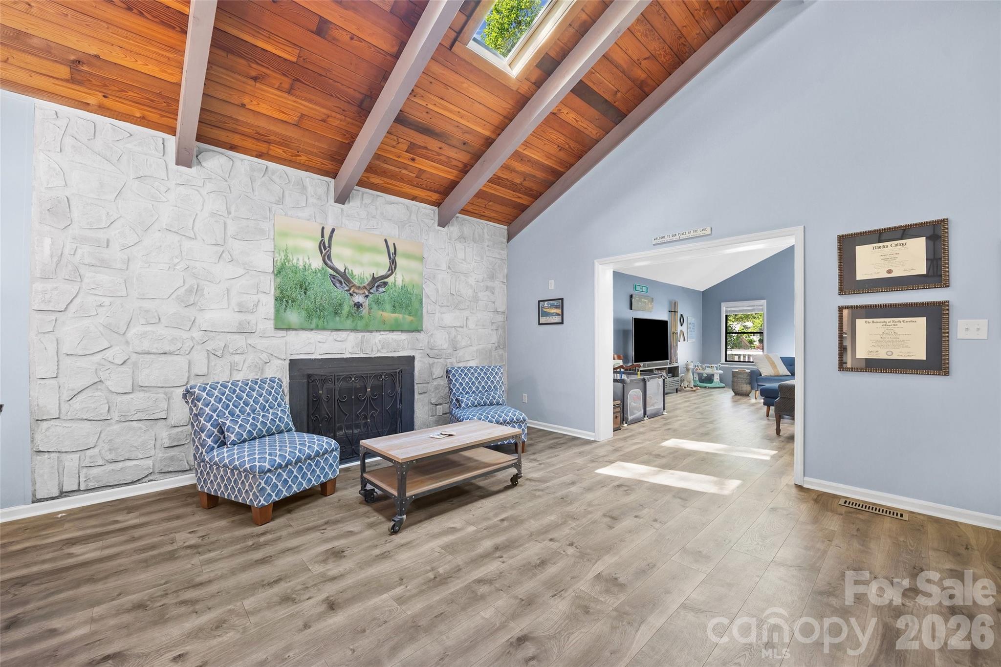 Tega Cay - Residential