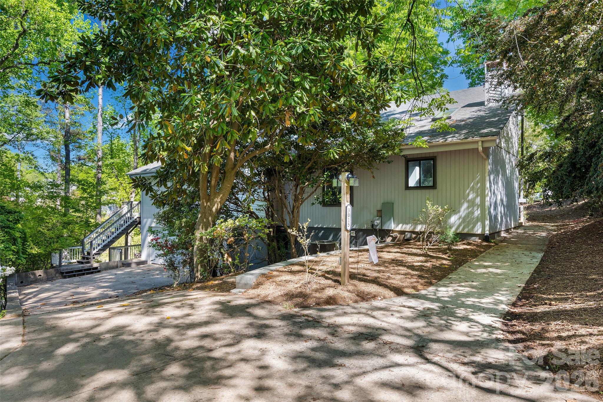 Tega Cay - Residential