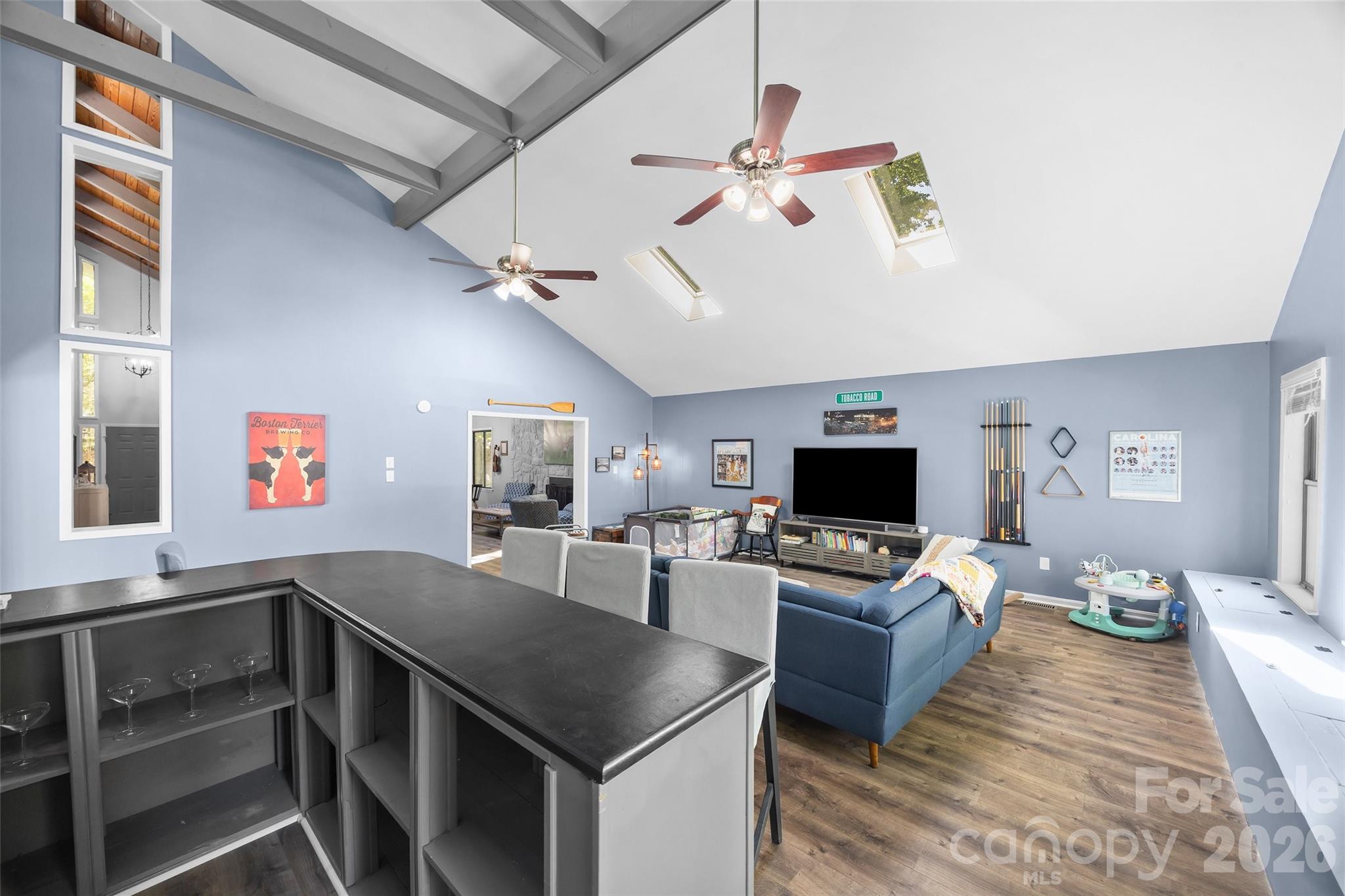 Tega Cay - Residential