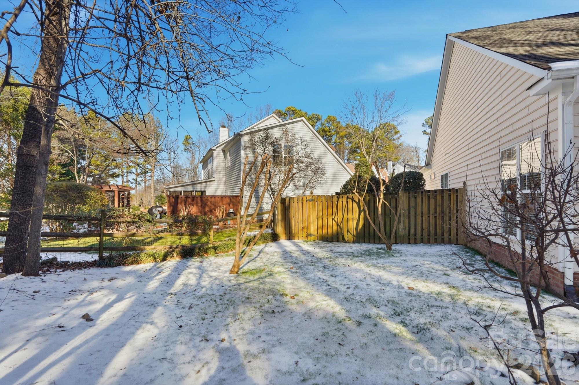 Highland Creek - Residential