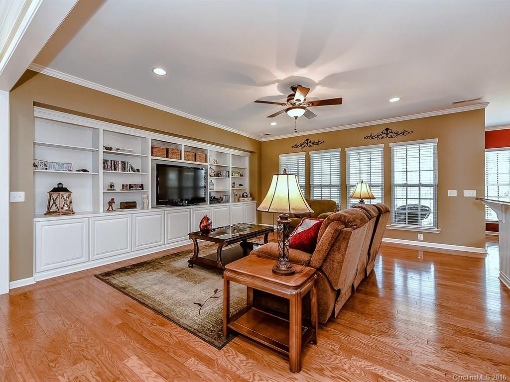 Sun City Carolina Lakes - Residential