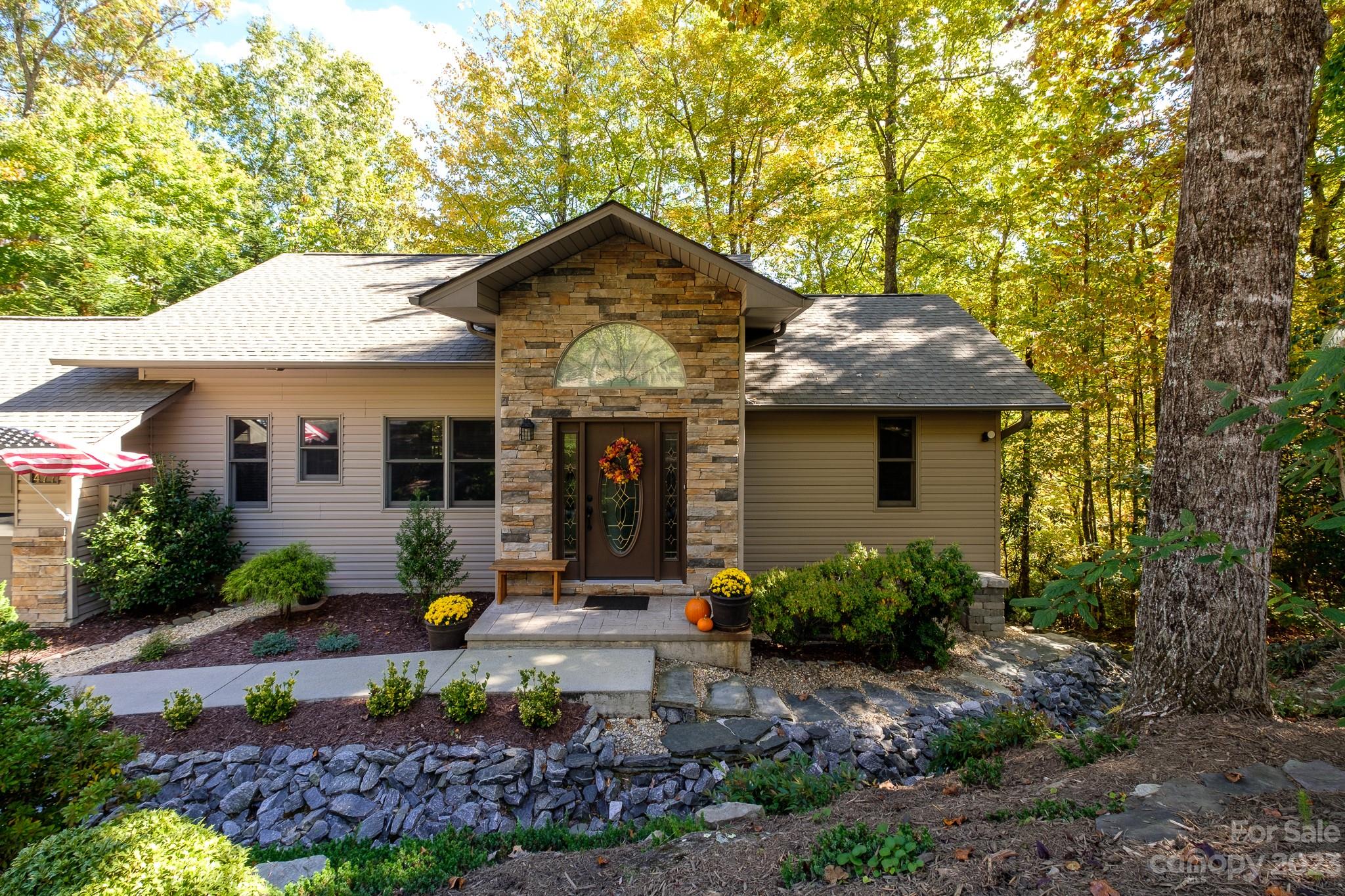 Connestee Falls - Residential