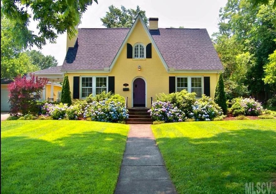 Lots of updates in this charming cottage home near downtown Hickory. Walk to the SALT Block, Lenoir Rhyne University, restaurants, churches, parks and more.  A bright and airy living room welcomes you home with a tongue and groove ceiling and gas log fireplace. Kitchen is equipped with stainless steel appliances, including gas range and dishwasher, tile counter/backsplash and built-in shelving and pantry. Laundry located just off kitchen. Main level master suite with full updated bath and walk in closet. Second bedroom and additional bath round out the main level. Two large bedrooms upstairs with good closets/storage, full bath and cute den area perfect for reading or watching TV. Enjoy cool evenings on the side porch or back deck with pergola. Privacy fence in back yard ready for you and your pets. Detached garage with storage space. New American Standard 3 ton AC and gutter guards (2016). This charming cottage home has lots to offer, so schedule your showing today!