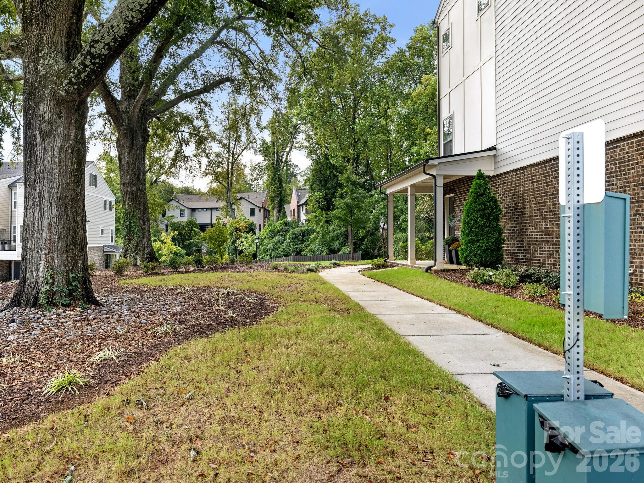 Elizabeth - Residential