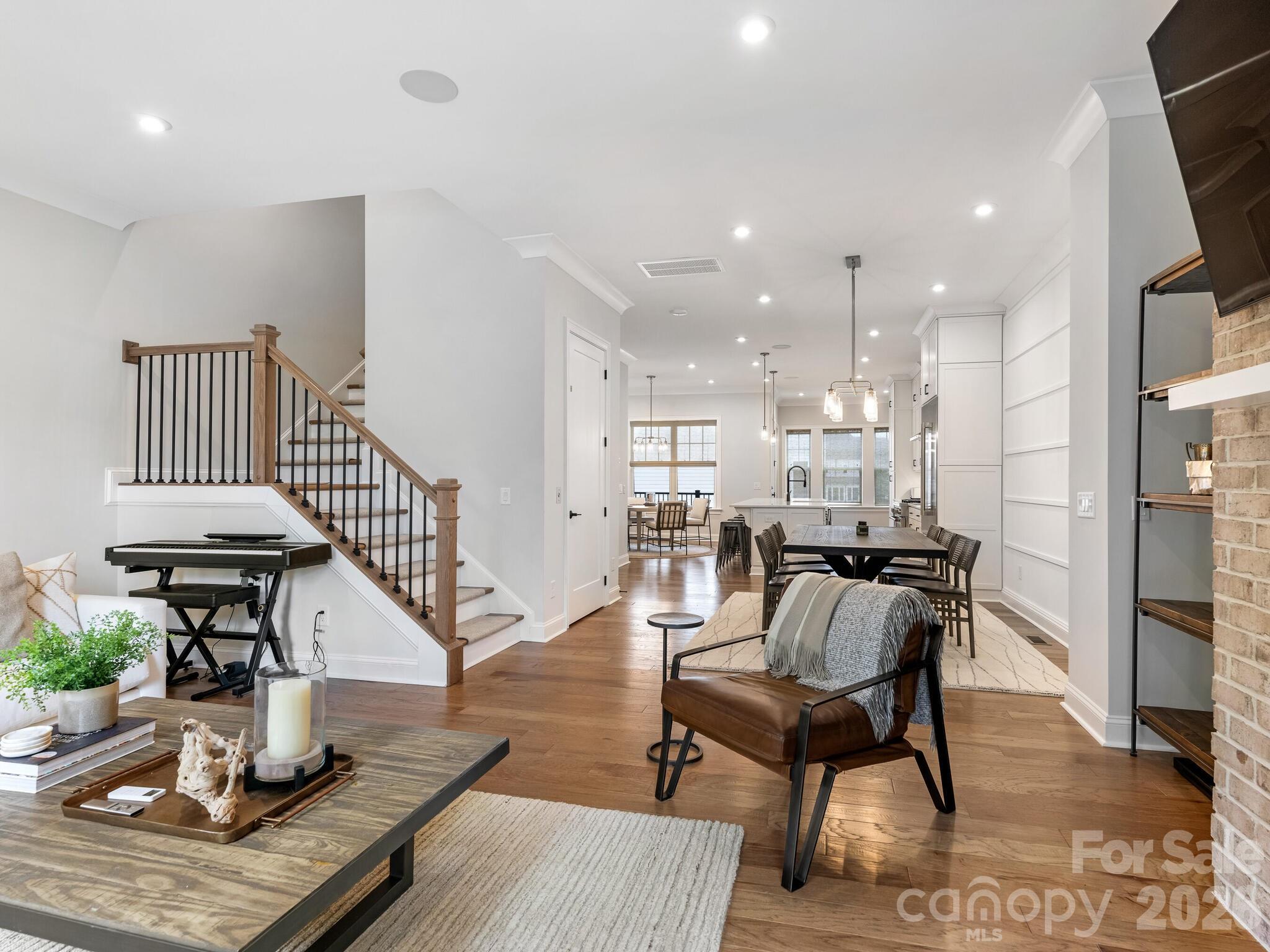 Elizabeth - Residential