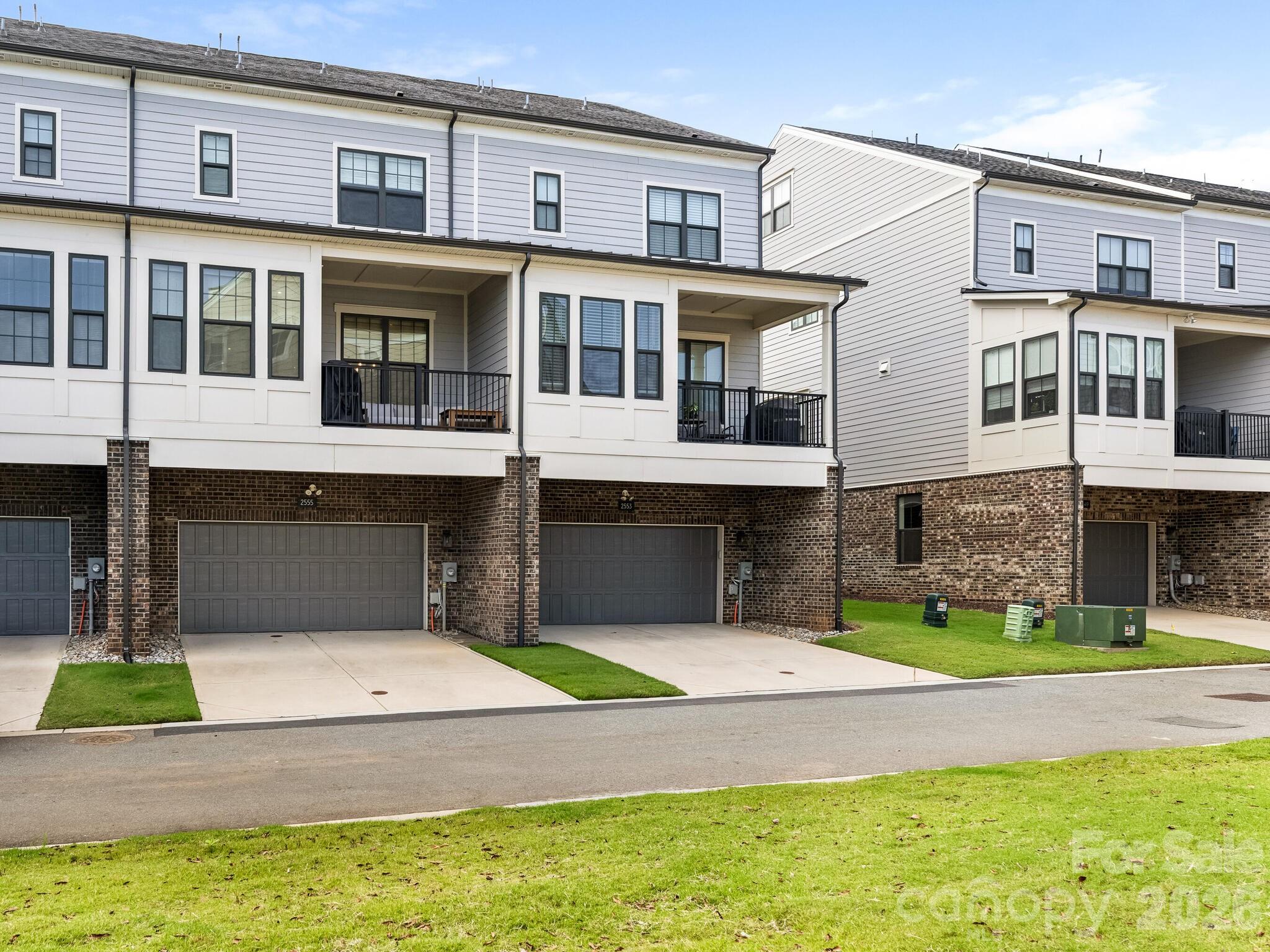 Elizabeth - Residential