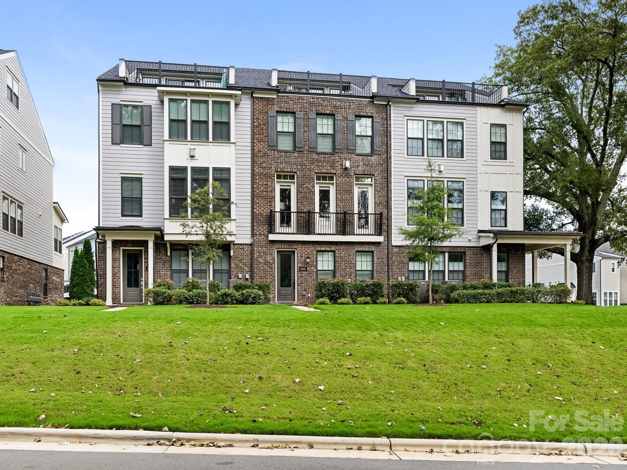 Elizabeth - Residential
