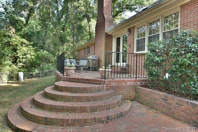 Camelot Woods - Residential