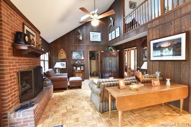 Camelot Woods - Residential