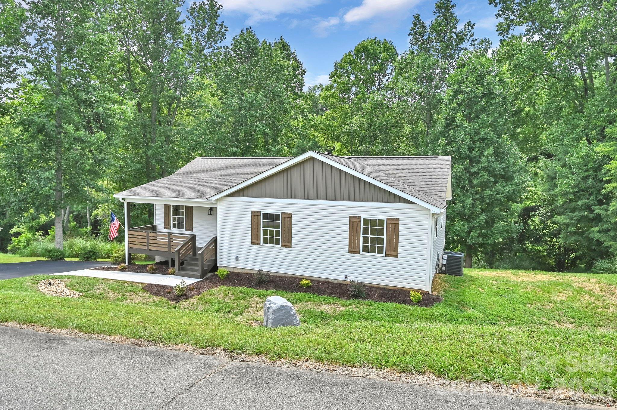 157 Scarlett Ridge Drive