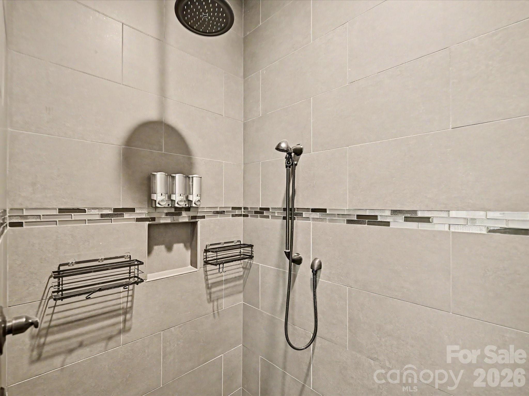 Palm Tree Cove - Residential