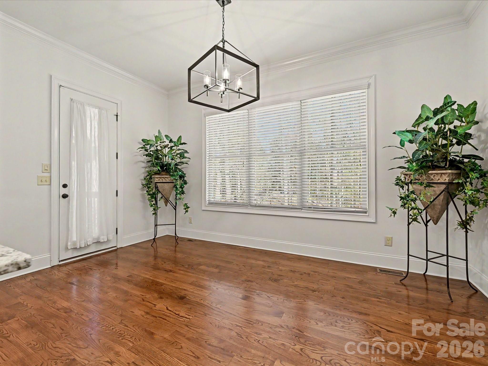 Palm Tree Cove - Residential