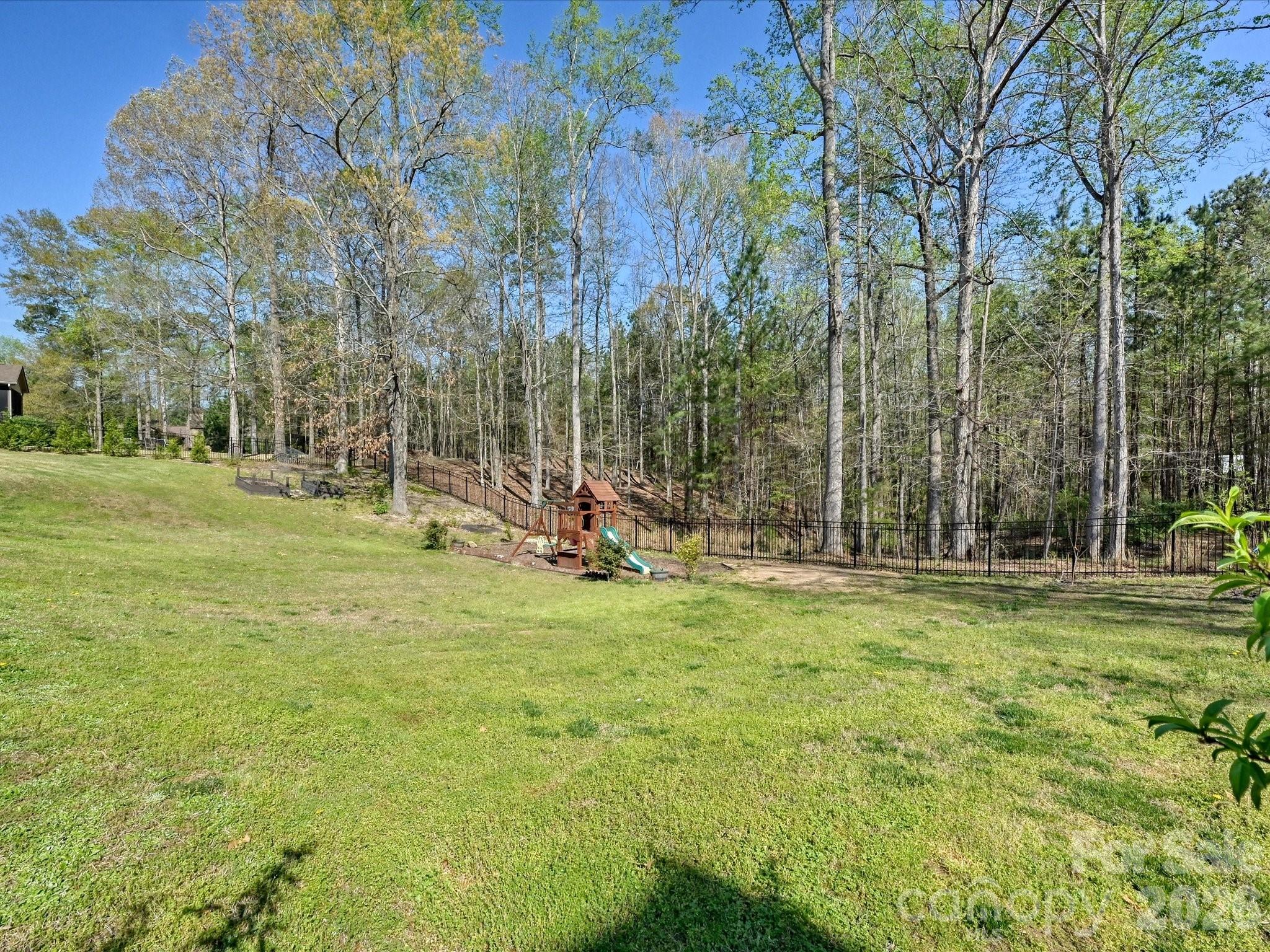 Palm Tree Cove - Residential