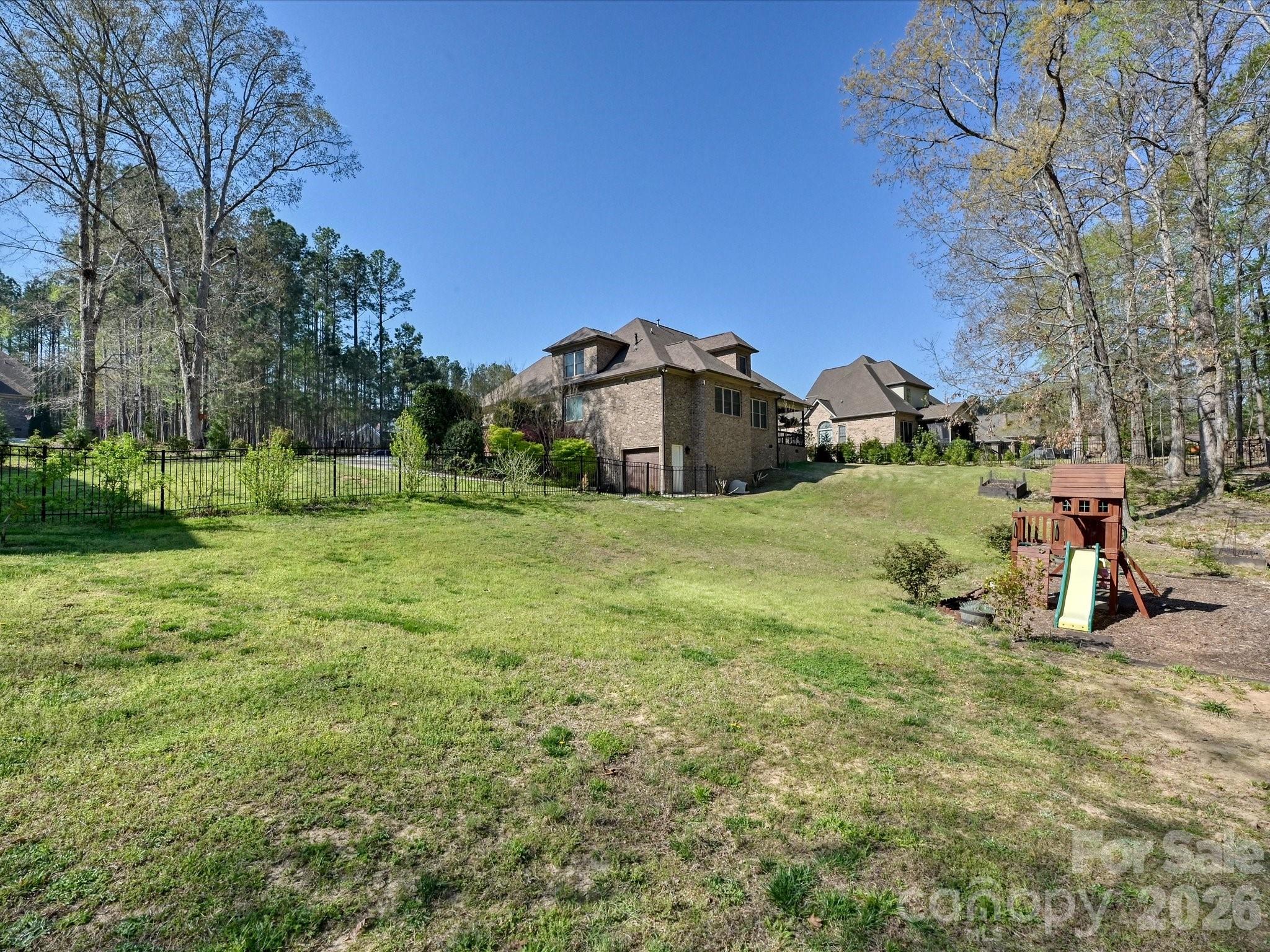 Palm Tree Cove - Residential