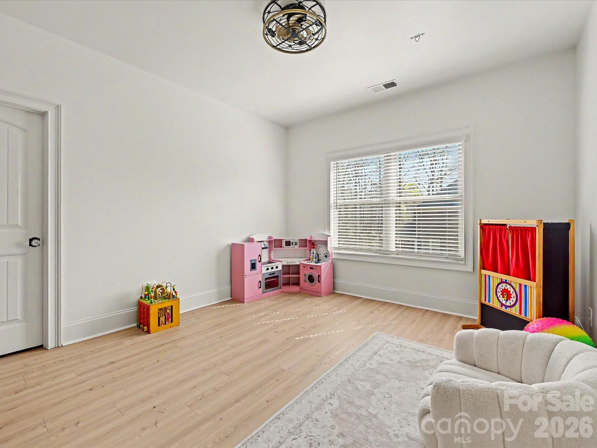 Palm Tree Cove - Residential