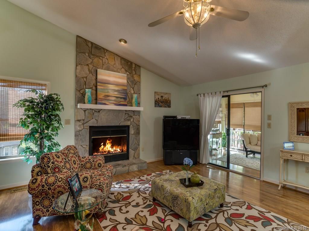 Rumbling Bald on Lake Lure - Residential