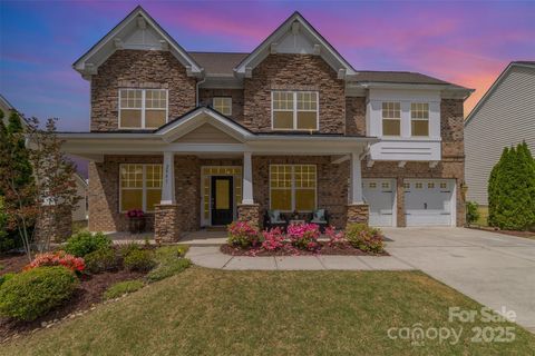 2041 Topaz Plaza Davidson NC 28036
