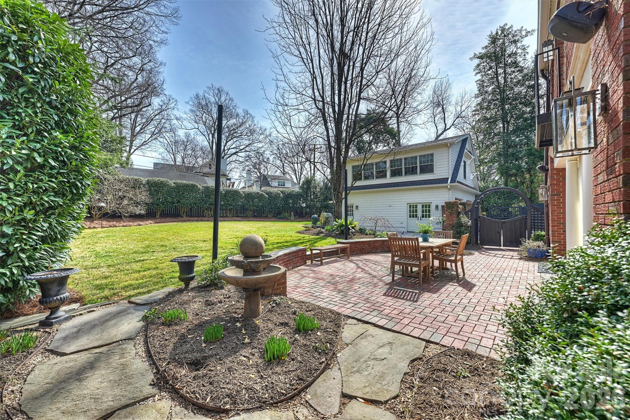 Myers Park - Residential