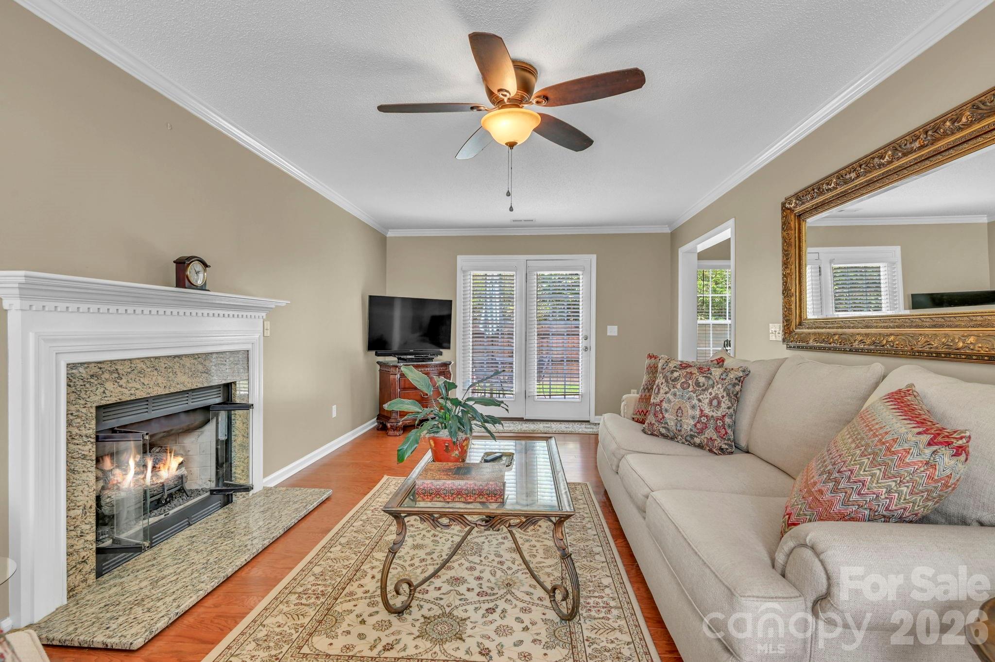 21 Sunberry Trail N