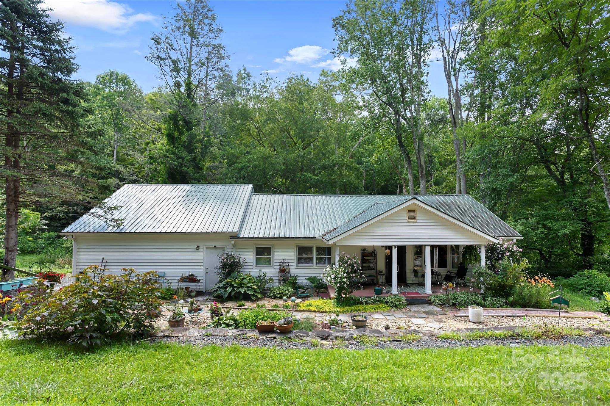 524 Clear Creek Road