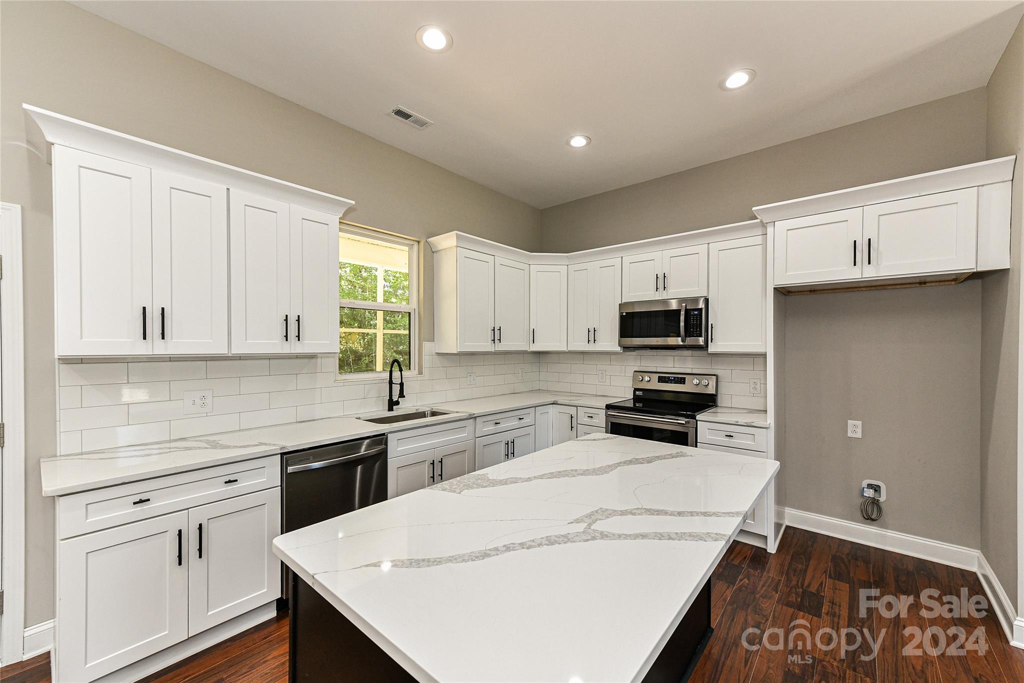 Poplar Forest - Residential