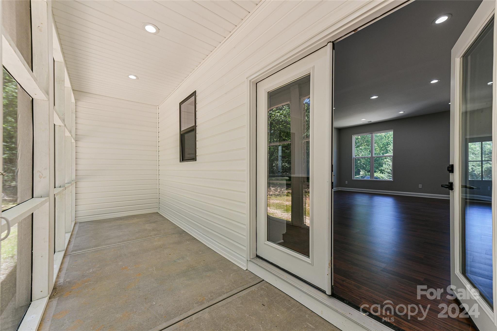 Poplar Forest - Residential