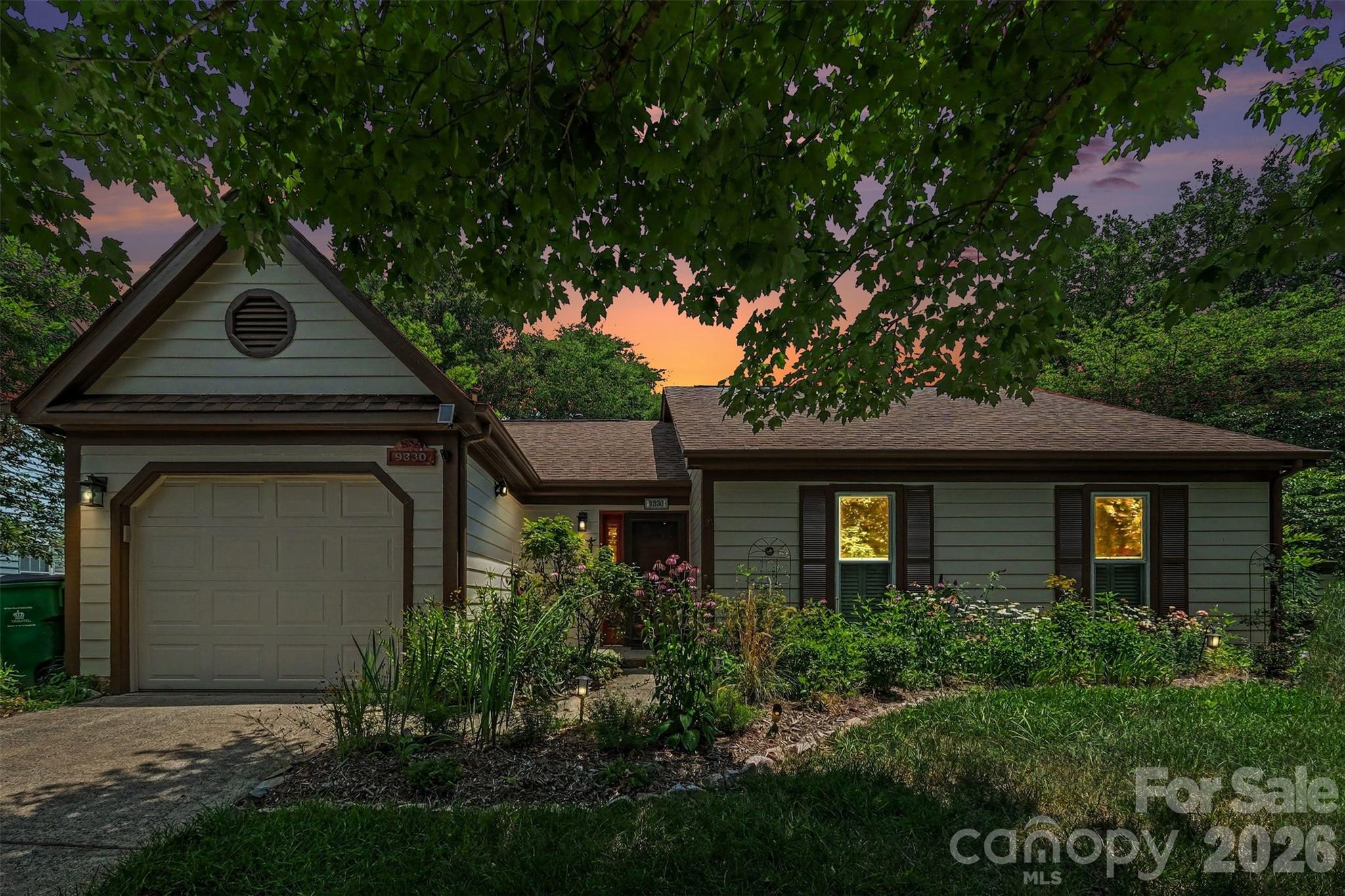 9330 Oren Thompson Road