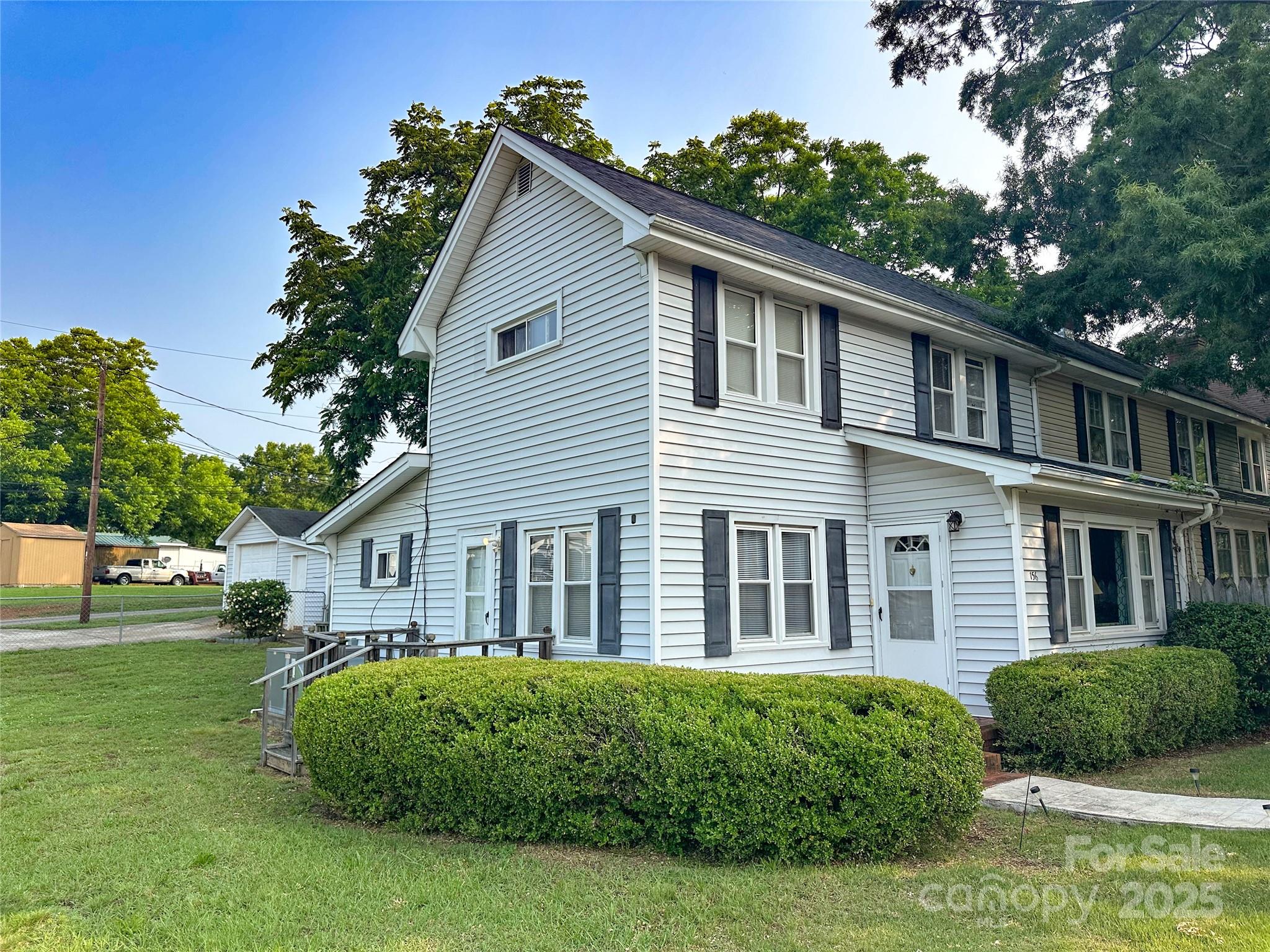 156 Spruce Street