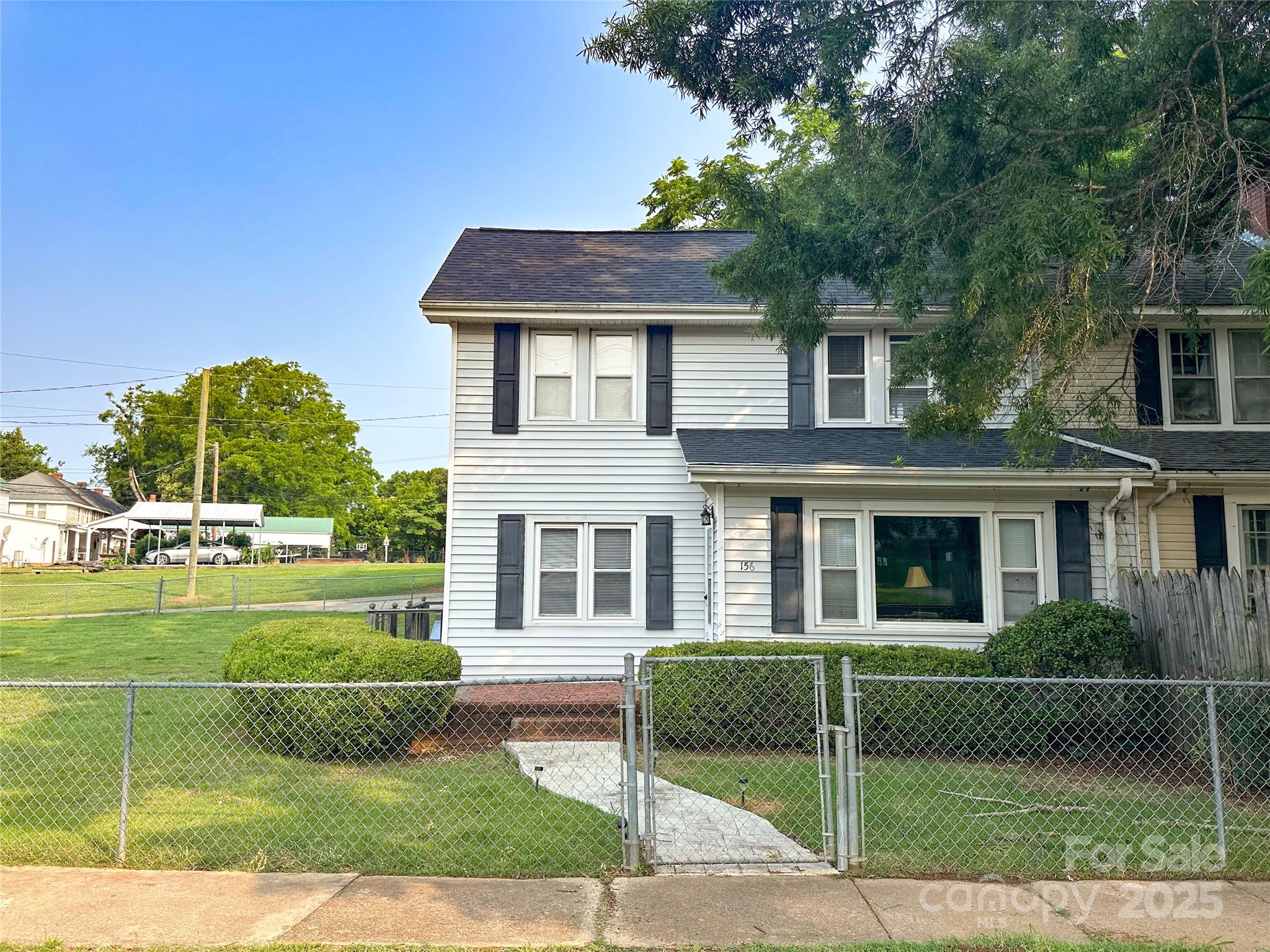 156 Spruce Street