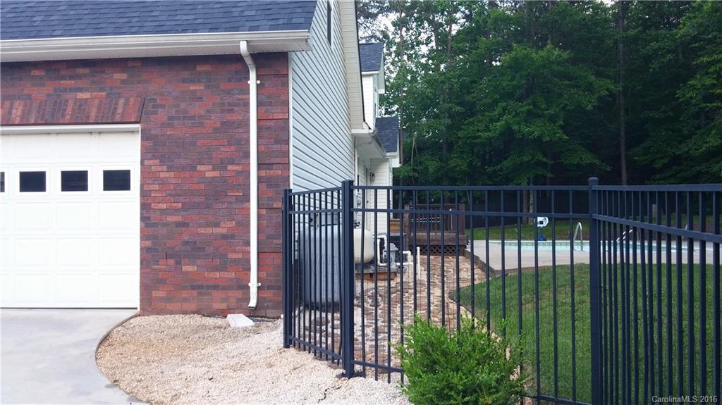 Forest Abbey - Residential