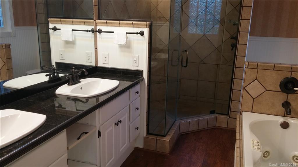 Forest Abbey - Residential