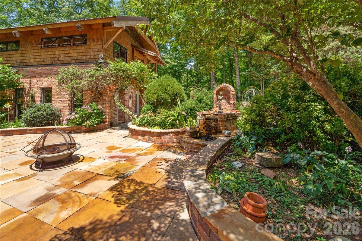 688 Blueberry Farm Road