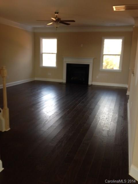 The Gates At Eastview - Residential