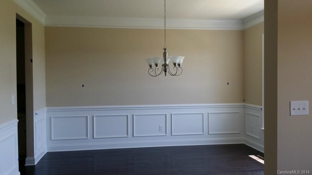 The Gates At Eastview - Residential