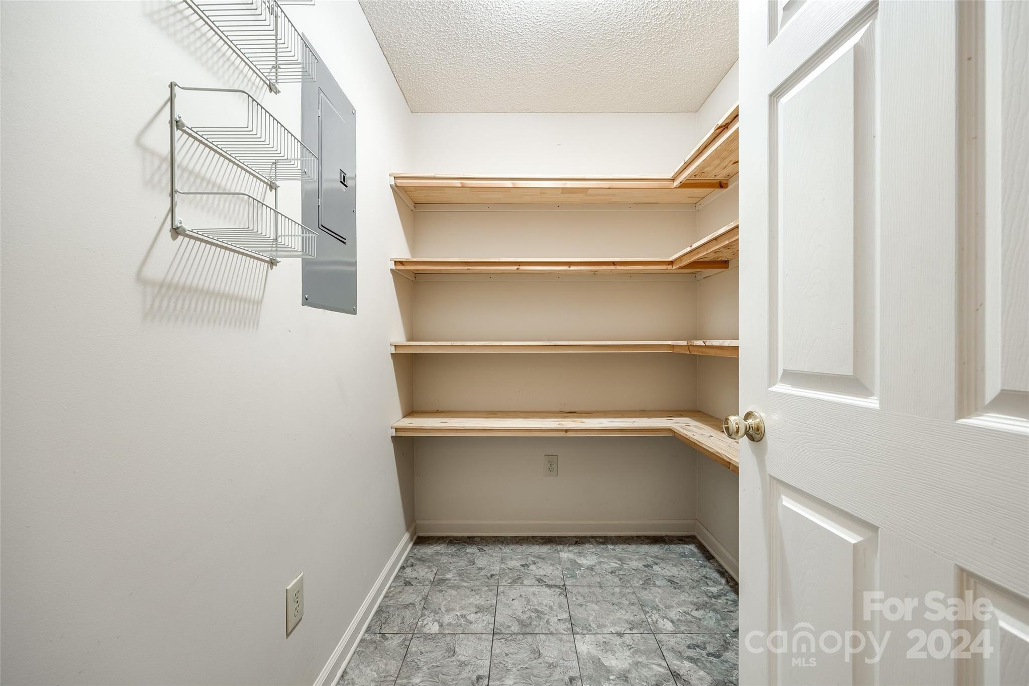 Kingsbury Acres - Residential