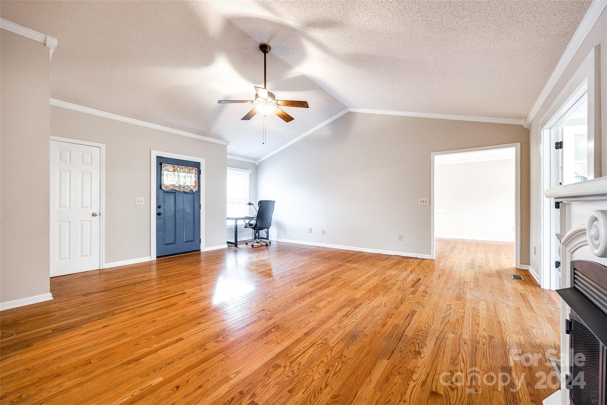 Kingsbury Acres - Residential