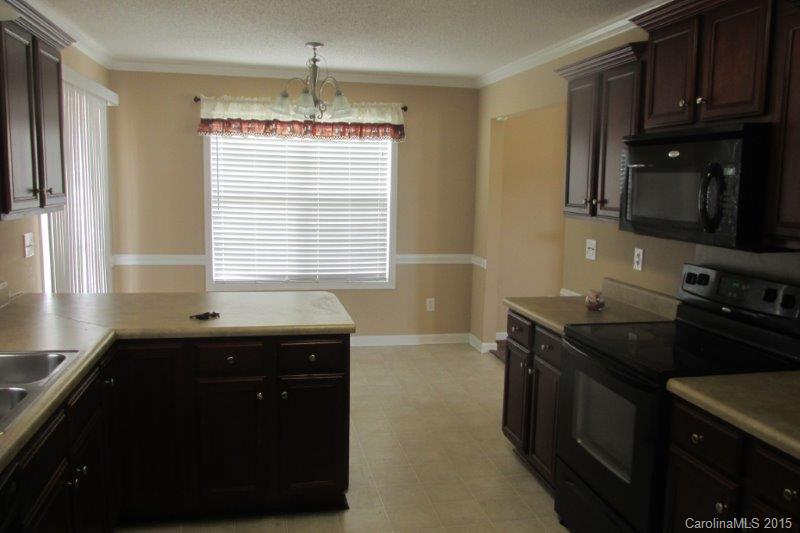 Avery Lake - Residential