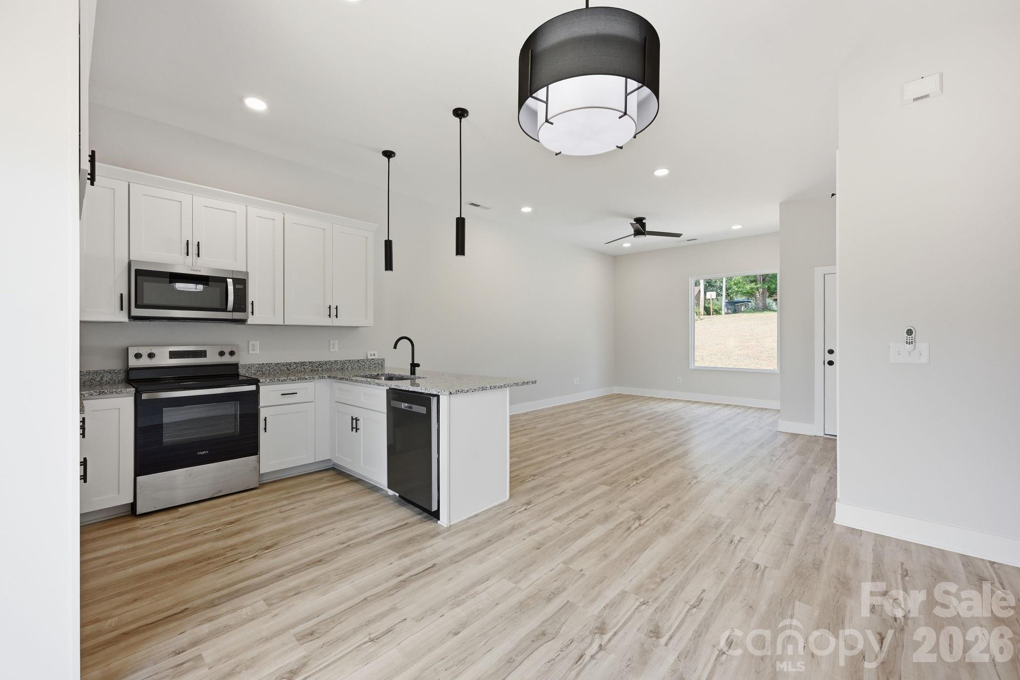 1515 Robin Road